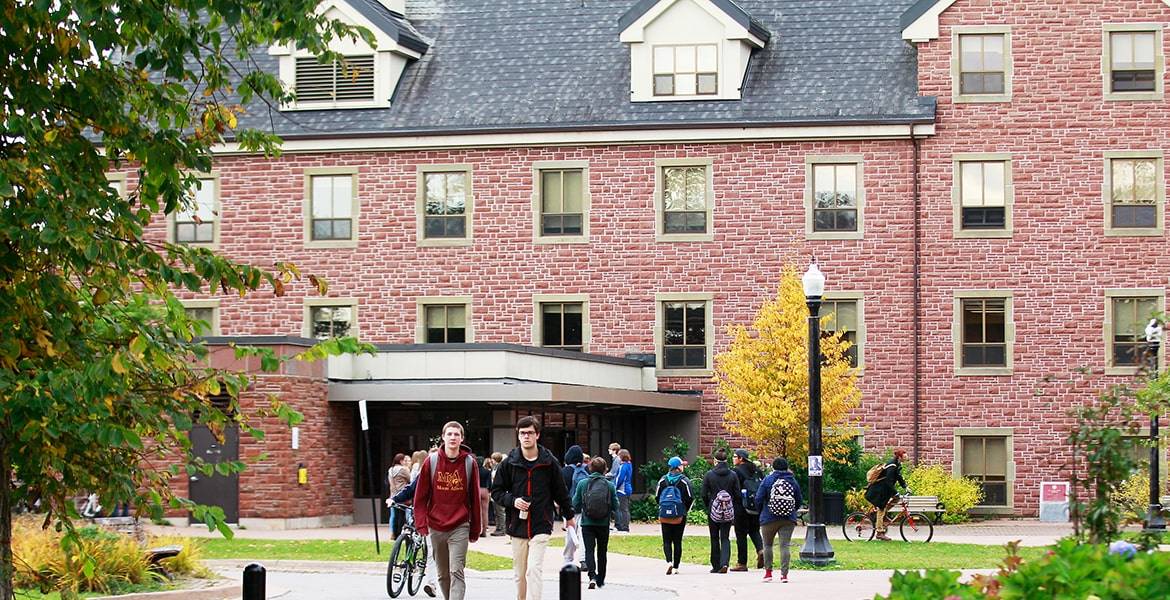 New Brunswick best Universities